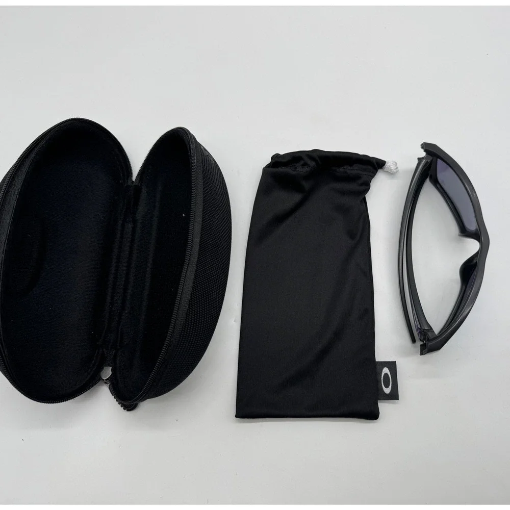 Oakley Fuel Cell OO9096-36 Matte Black Purple Wrap Sunglasses Violet Iridium Len